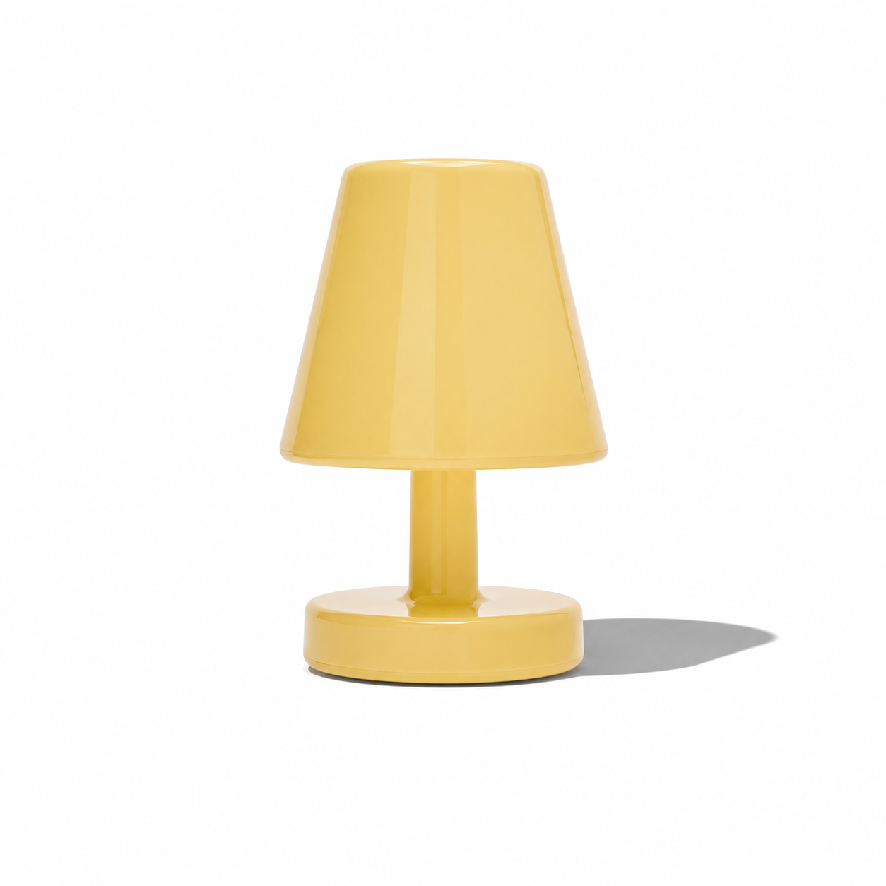 Fatboy Edison The Ambiance Verlichting lamp emitting warm, ambient light with a modern, stylish design for cozy home lighting.