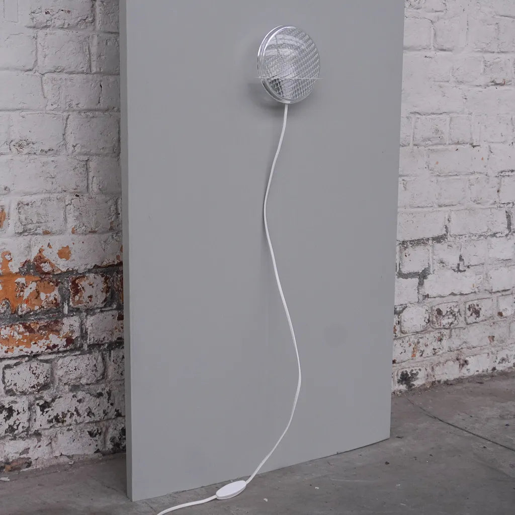 Halfwerk Rogier night light wandlamp mounted on wall with soft ambient lighting and modern design.