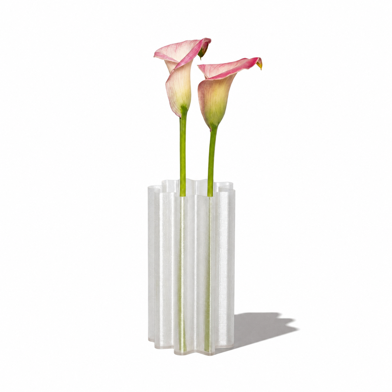Studio Shorimoma Vala Vase, elegant ceramic vase with a sleek design, featuring a smooth finish and modern aesthetic.
