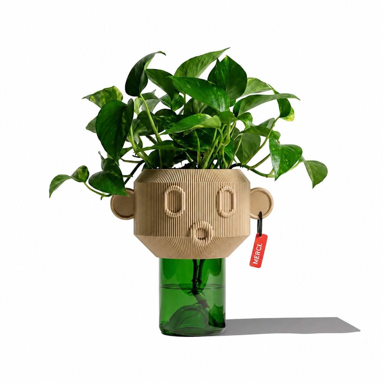Flower pot Stuart Studio with a round ceramic design, featuring a white finish and a stylish, modern look for indoor plants.