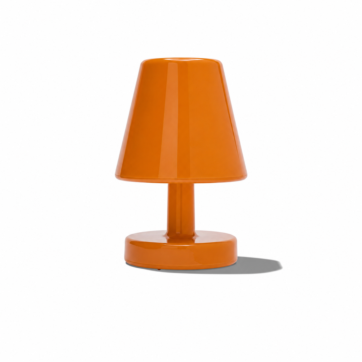 Fatboy Edison The Ambiance lighting fixture with modern, sleek design, providing warm ambient light for home or office spaces.