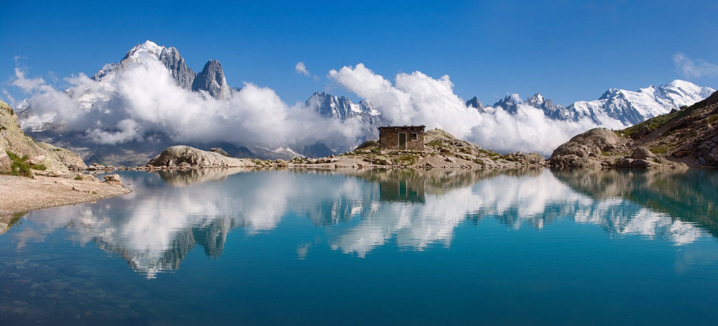 Wanderlust Alps book by gestalten & teNeues showing a scenic mountain landscape on the cover.